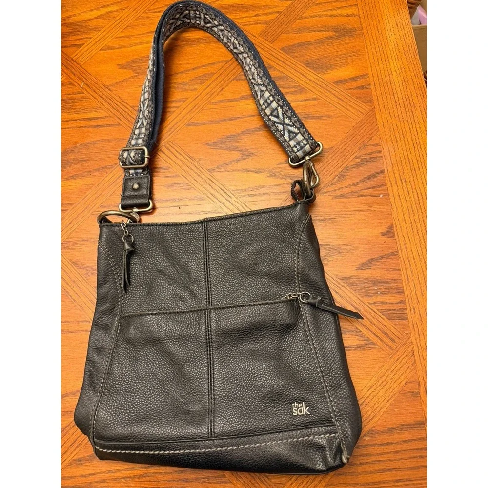 THE‎ SAK Lucia pebbled leather women's crossbody bag -Black